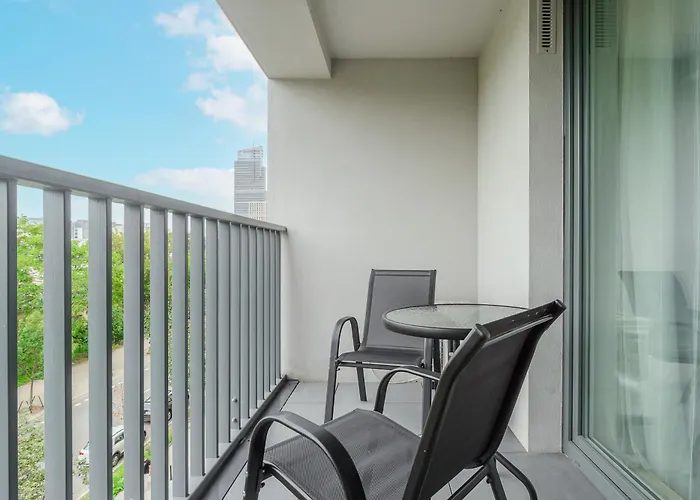 Premium Apartments In The Center Of Warsaw With Free Parking & Balcony
