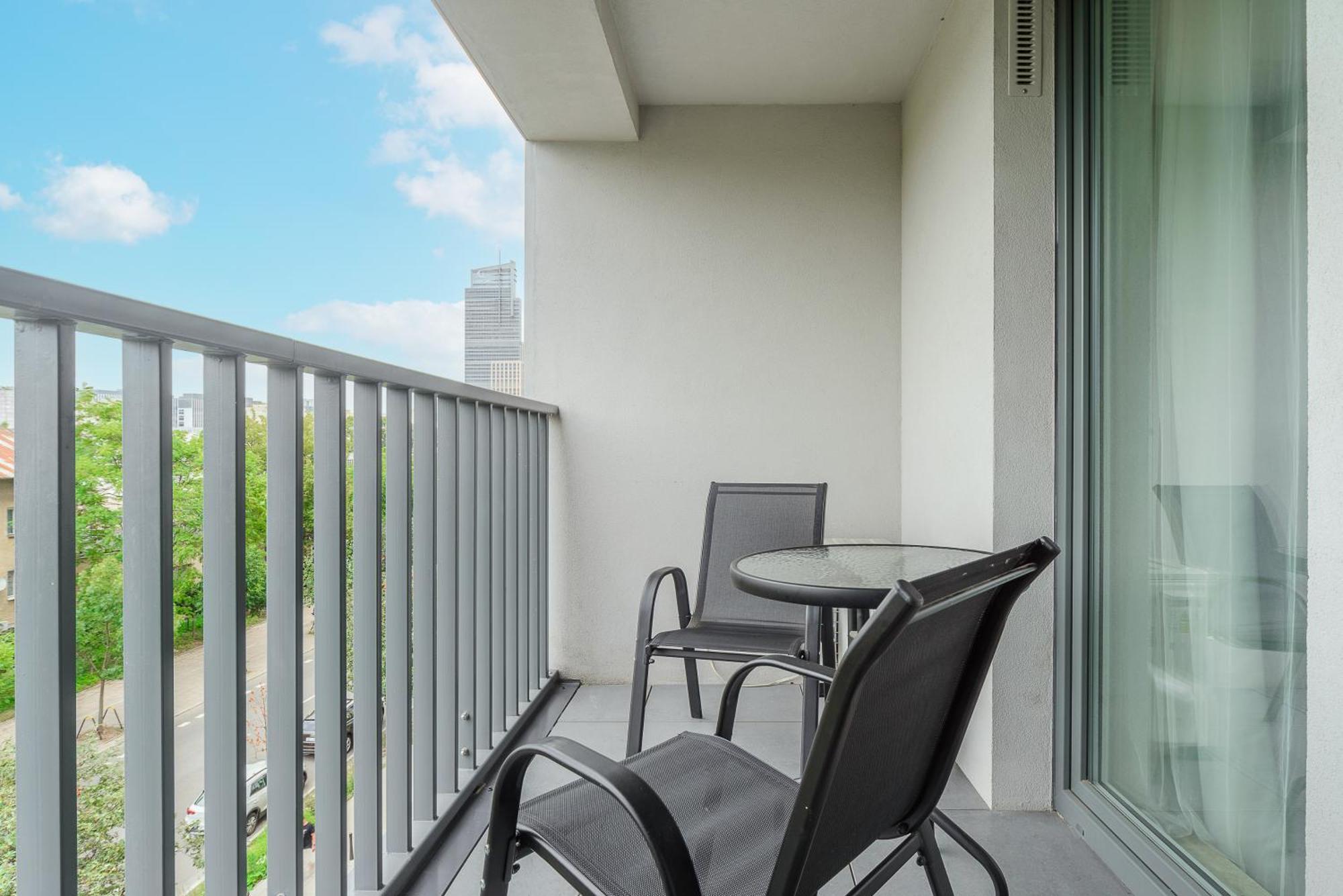 Premium In The Center Of With Free Parking & Balcony Apartment Warsaw