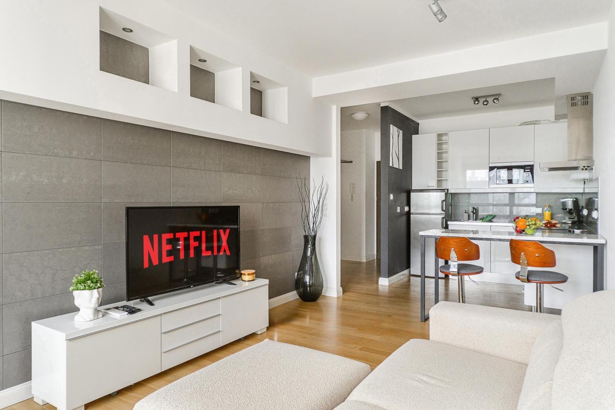 Premium In The Center Of With Free Parking & Balcony Apartment Warsaw