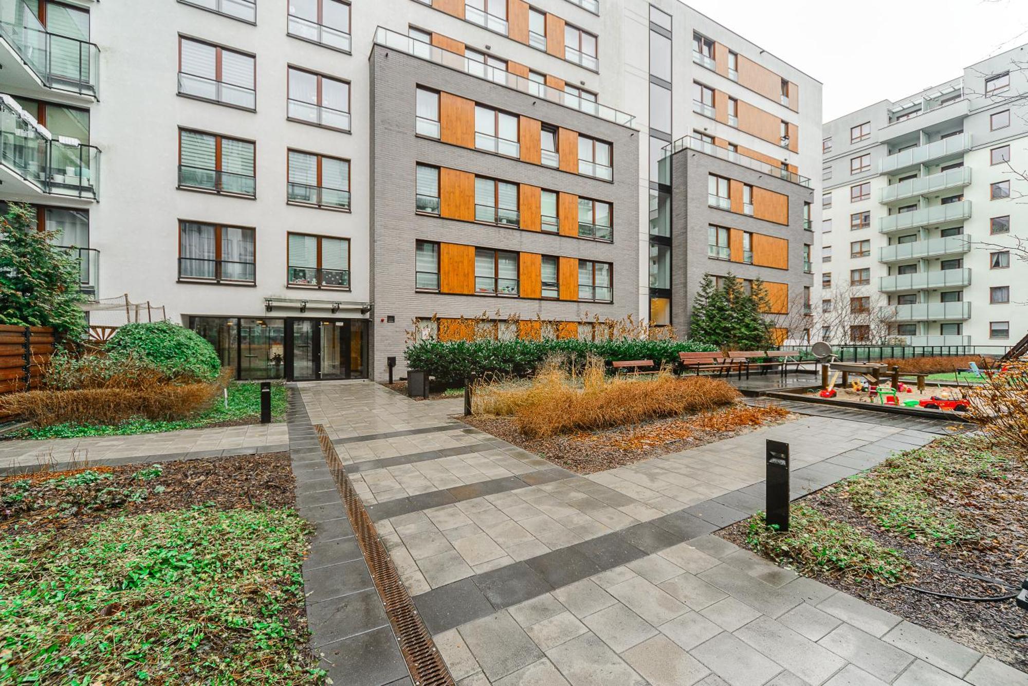 Premium In The Center Of With Free Parking & Balcony Warsaw